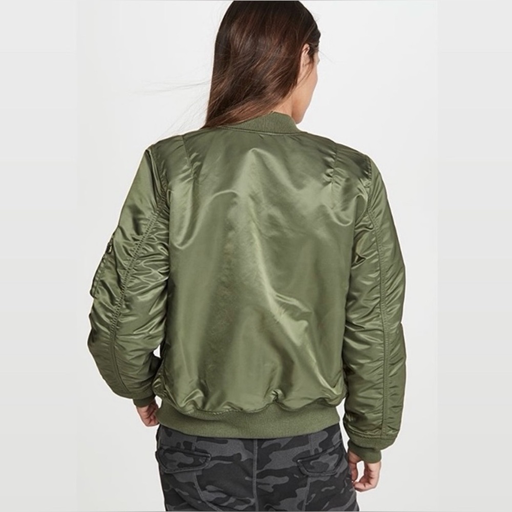 💫HP‼️💫 REVERSIBLE‼️ NWT ALPHA INDUSTRIES Flight Bomber Jacket in Green, Medium - Picture 4 of 7